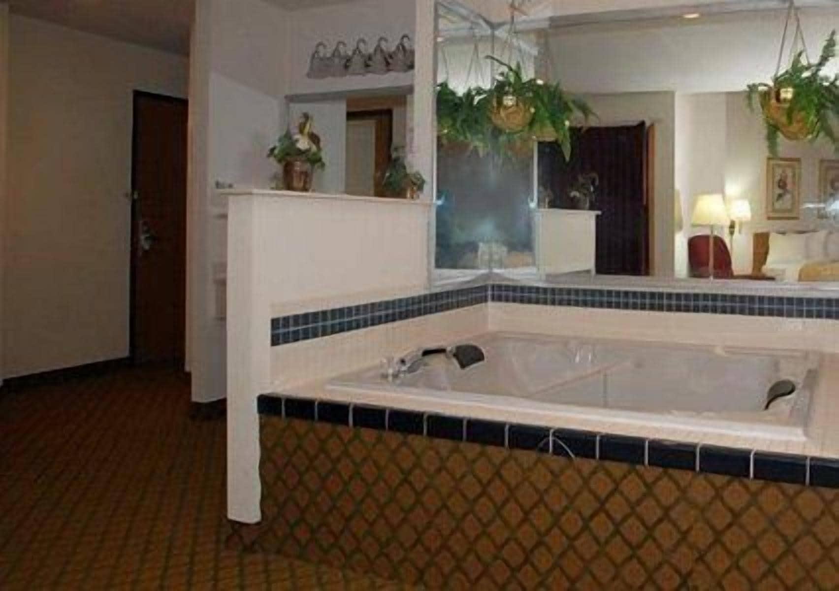Blisspoint Inn Columbia City Экстерьер фото